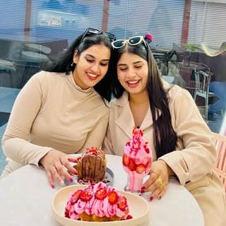 Chetna & Samiksha | Vadodara