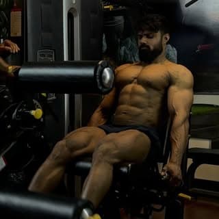 Vishal:) ?RičHïE?RÌĆH?