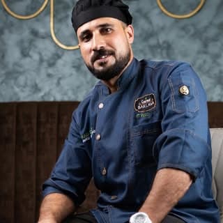 Mujahed Alsaafen < Head chef at gourmet baklava >