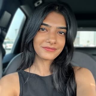 Shreya Pattar • LinkedIn & Freelancing