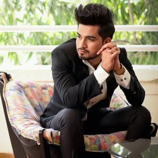 HUNNY KHATTAR | THE ARTIST