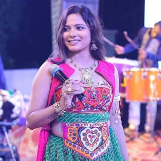 Khushbu asodiya