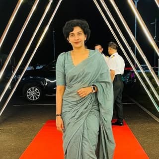DR. SRADHA
