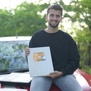 BHARGAV CHEVLI | SURAT💎