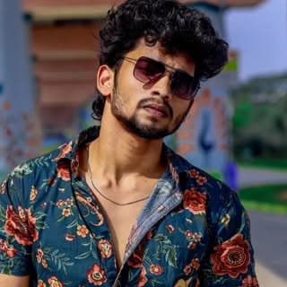 yogesh_yogie🤍