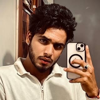 Nikhiil Thakur