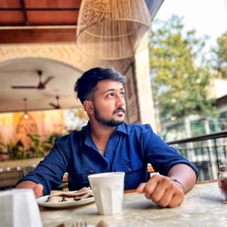 Eat and click | Shreyas ?