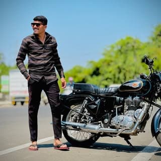Abhi More