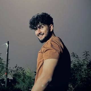 👑♠️ISRAR LADNUN♠️👑