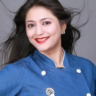 𝗗𝗿. 𝗦𝗮𝗻𝗮 𝗠𝗲𝗺𝗼𝗻