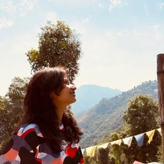Priyanka || 📸