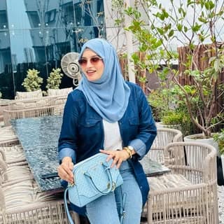 Alifa Khanum || Business Coach