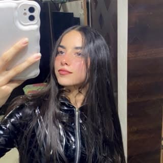 Khushi Narula ♠️?