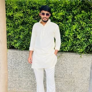 𝐀𝐌𝐈𝐑 𝐊𝐇𝐔𝐒𝐑𝐎𝐖 / عامر خسرو