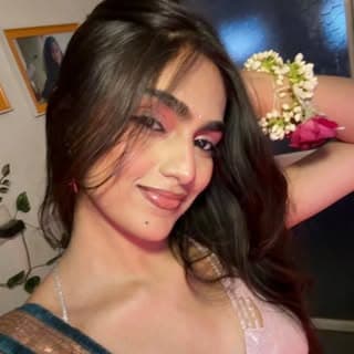 Vaghela Dhwani