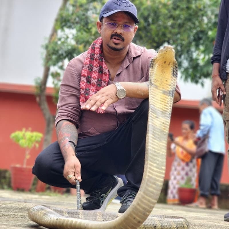 Bapi da Snake Expert