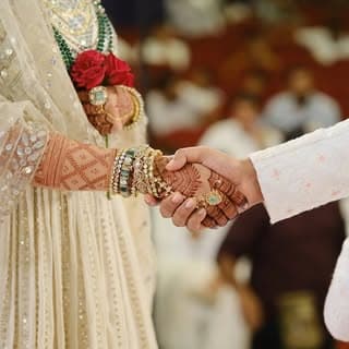decorum weddings