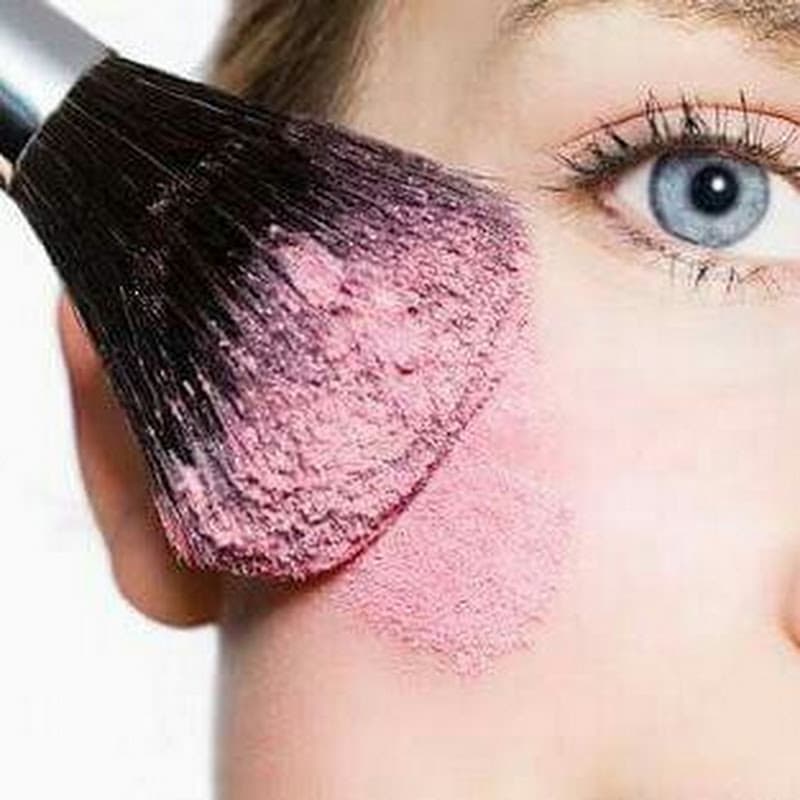 Beauty expert Ariba (sara)