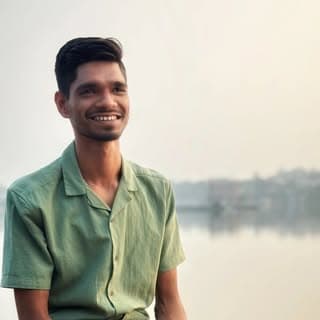 Parikshit langade official ?