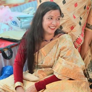 🌸নৱনিতা 🌸