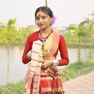 💕হিয়া বৰুৱা💕