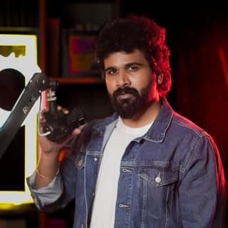VIGNESH SARAVANAN