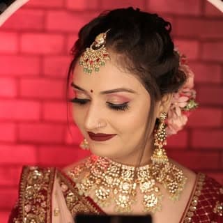Aabhushan Beauty Care - આભુષણ