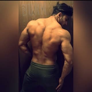 ᗩKᗷEᖇ ᕼᑌSSᗩIᑎ