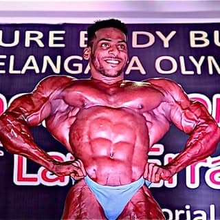 Akbar Junaid Builder ?