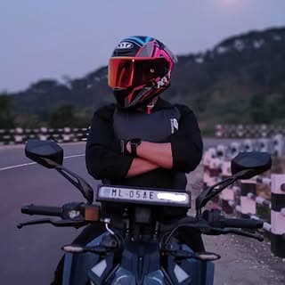 €匚𝕙𝕨𝔞 м𝓘 𝓭Δ 𝔬 ᗯ𝔸ℕⓝ