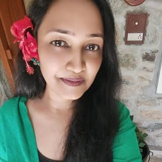 Dr Surabhi Jain