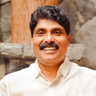 T SIDDIQUE