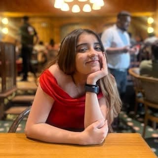 Urvashi | Food & Travel