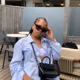 Anele M
