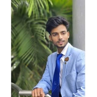 Shivam Yadav 💸