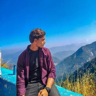 अखिल शुक्ला