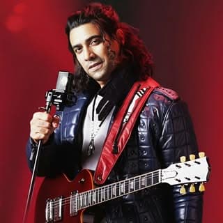 WE LOVE JUBIN NAUTIYAL