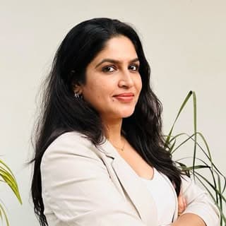 Dr Ishina Choudhary| Psychotherapist | CBT