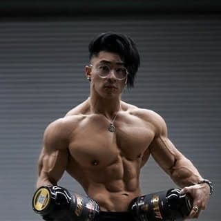 G Y M 💪