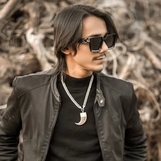 ? S?R V J E E T T H A K U R ?