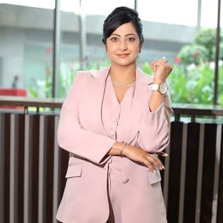 Eshita Makeup Artist (MUA)