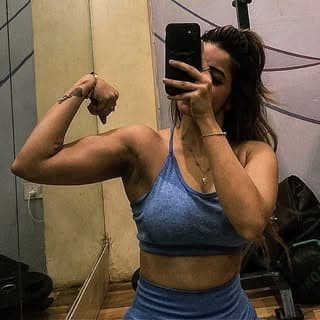 Komal shetty