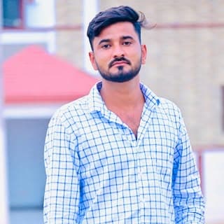 Raish Khan