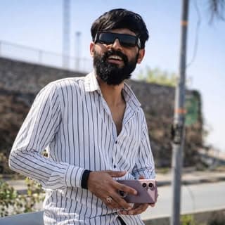 गोविंद सुनीता भास्कर कोंगे...👑