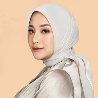 Gina Meidina Putri