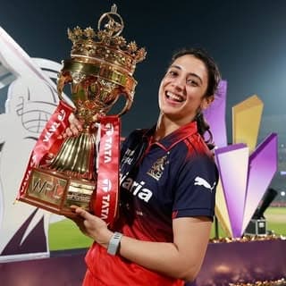 smriti18