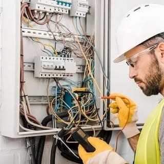 SSG Electrician π¨βπ§