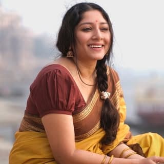 @Anumol fans club official