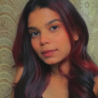 Karina Ravi. π