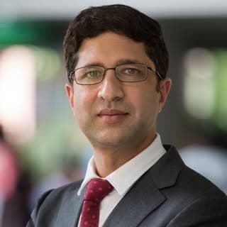 Dr K M Kapoor, Plastic Surgeon
